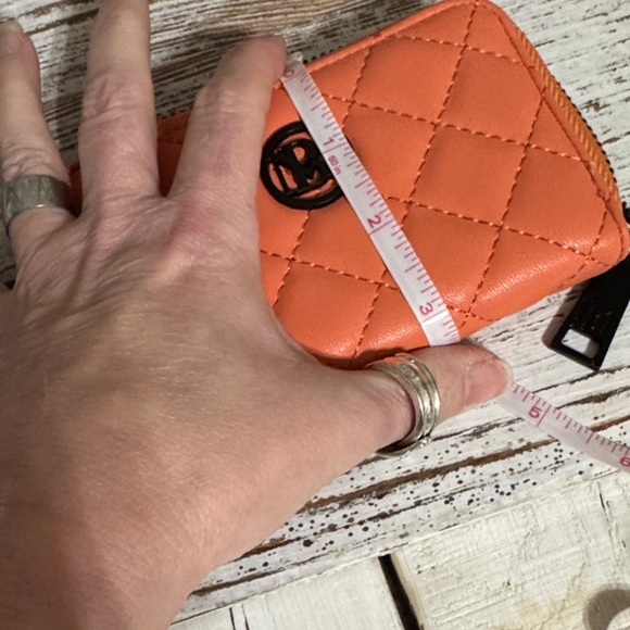 Badgley Mischka Quilted Orange Wallet - Picture 5 of 5
